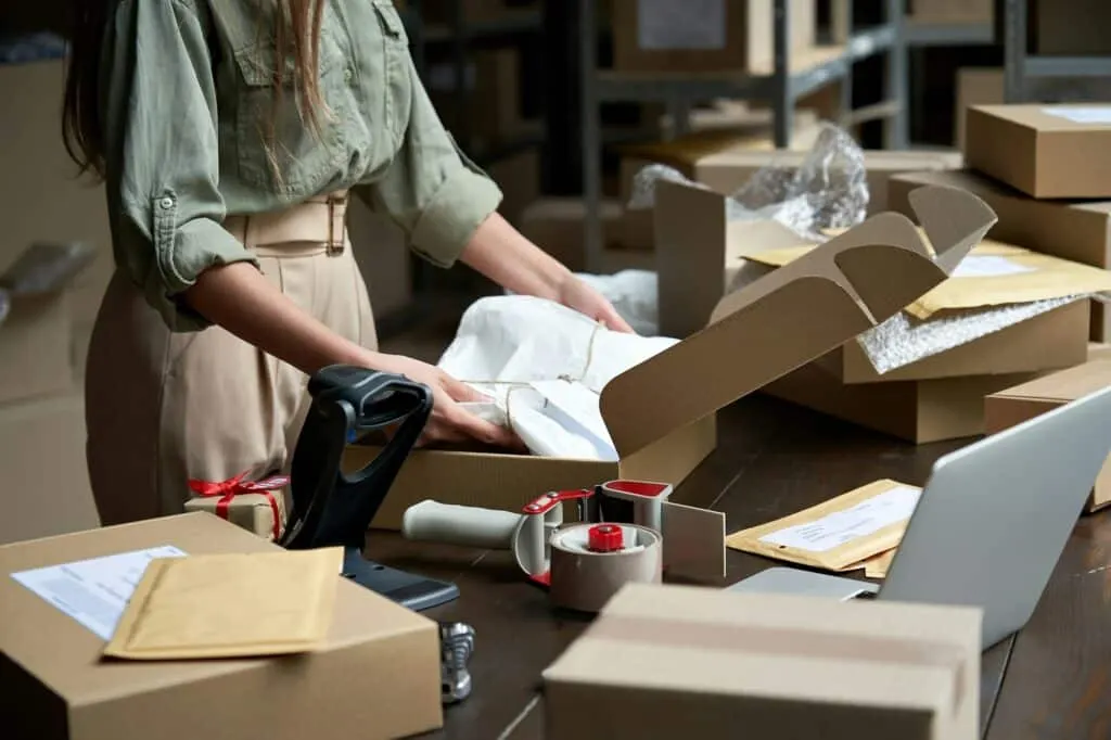 Changer de domaine Shopify : guide pratique pour la migration en moins de 100 caractères.